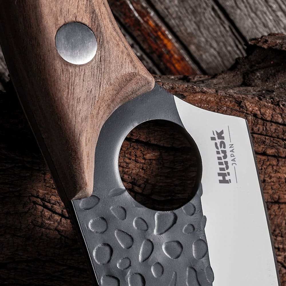 Huusk knife
